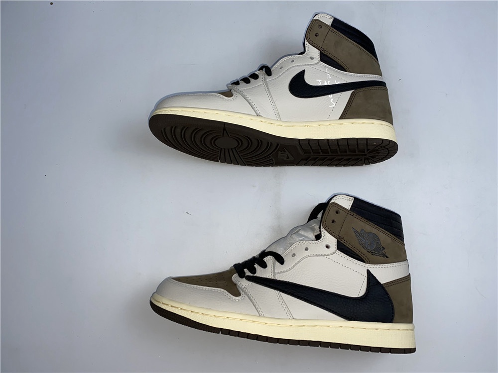 Travis Scott x Air Jordan 1 CD4487-100